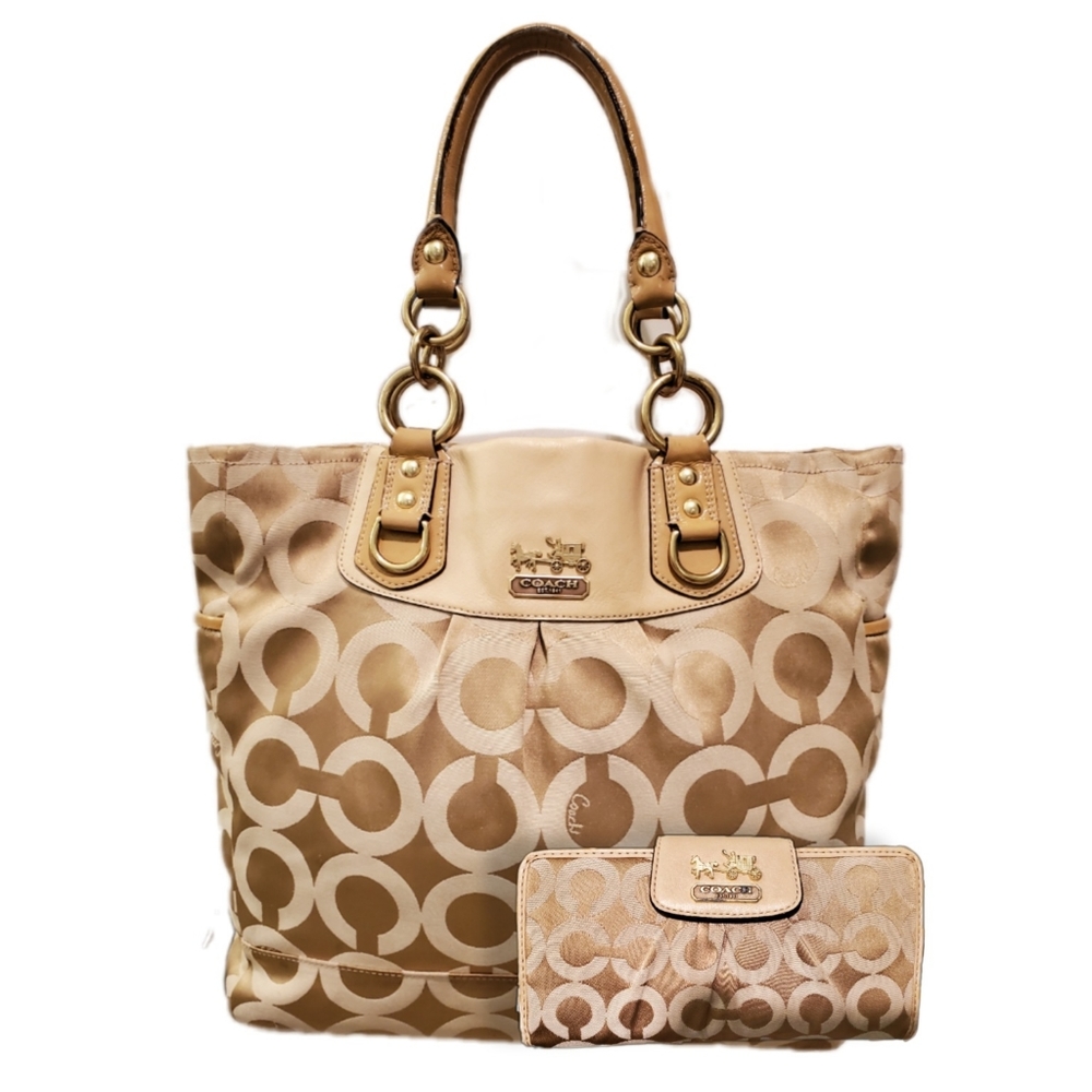 COACH 13583 Julianne Madison Op Art Tote